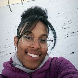 Meet your Posher, Robin